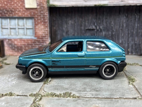 1/64 Scale VW Supergolf : r/DiecastCustoms