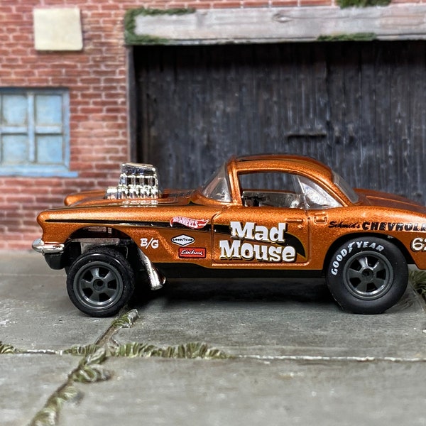 Custom Hot Wheels - 1962 Chevy Corvette Gasser- Golden Brown and Black Mad Mouse - Gray Mag Wheels - Goodyear Slick Rubber Tires