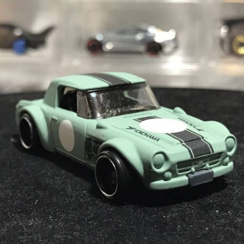 Custom Hot Wheels Factory Flat Datsun Nissan Fairlady 2000