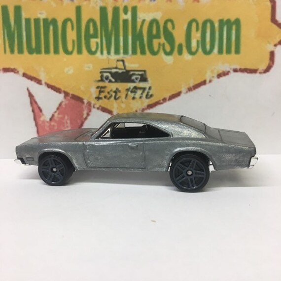 hot wheels 1969 dodge charger 500