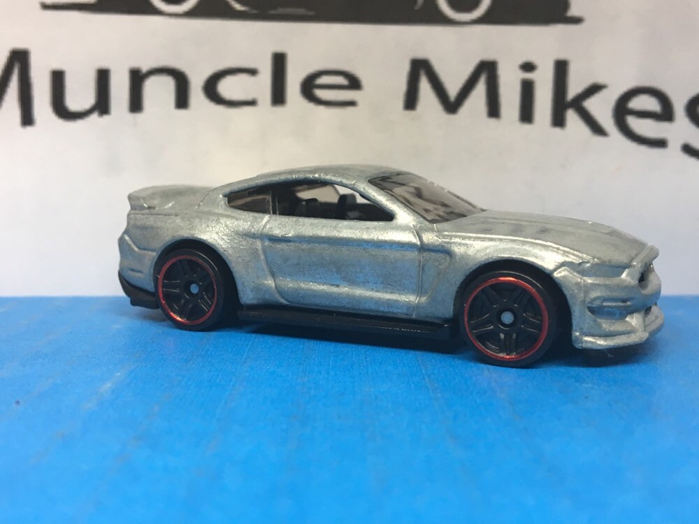 Custom Hot Wheels Ford Mustang Shelby GT350R Muscle Car Hot Rod Red Wheel Lip BARE METAL