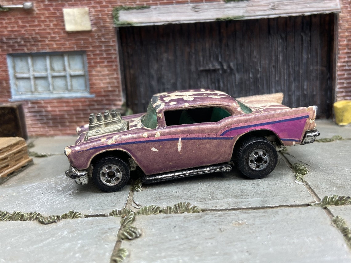 1976 Vintage Mattel 56 Chevy Bel Air Purple with open