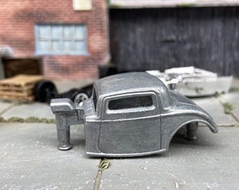 Kit de coche DIY Hot Wheels - Ford Hot Rod Rat Rod 1932 - Construya sus propios Hot Wheels personalizados