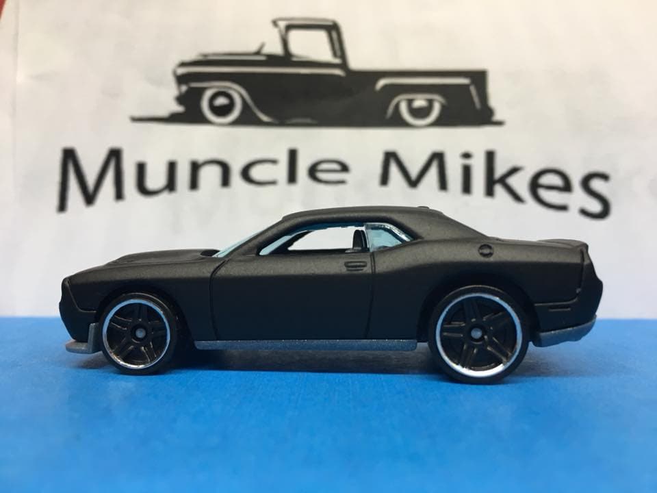 Custom Hot Wheels 15 Dodge Challenger SRT Flat Black