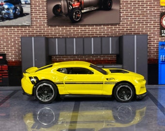 Loose Hot Wheels - Chevy Camaro ZL1 2017 - Jaune et noir