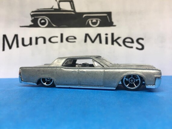 hot wheels lincoln continental
