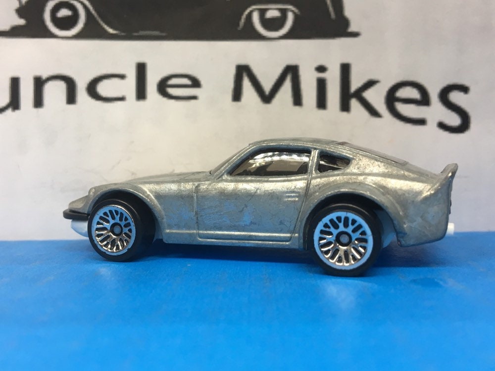 Custom Hot Wheels Nissan Fairlady Z 280Z 240Z Race Car Muscle Car Hot Rod White Bottom BARE METAL Free Shipping!