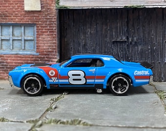 Loose Hot Wheels - 1968 Mercury Cougar - Blue, Black, Red and White Race Livery