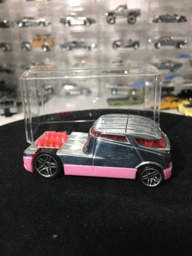 Custom Hot Wheels Qombee Peanuts Collection Polished