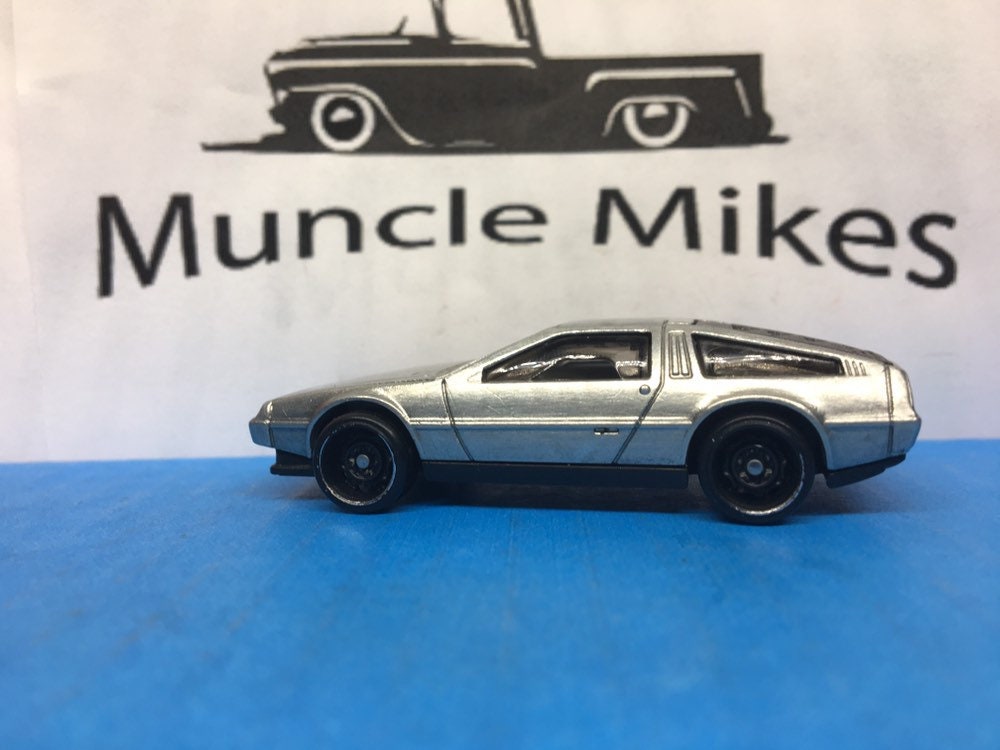 Custom Hot Wheels Marty McFlyer Back To The Future DeLorean Brushed Aluminum Free Shipping!
