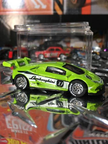 Custom Hot Wheels Lamborghini ...</div>
</div>
<div class=