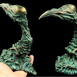 Alien Xenomorph Altar bronze ver.