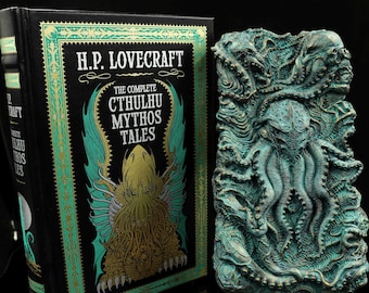 Lovecraft Nightmares Cthulhu "series ver2" . H.P.Lovecraft Bronze painted collectible wallplaque