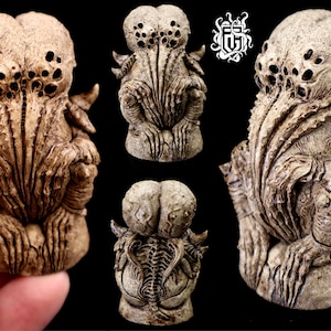 Figuras coleccionables hechas a mano de H.P. Lovecraft: Mini ídolo de Cthulhu versión 1