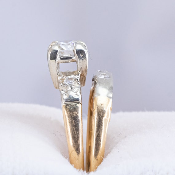 14K Two-Toned Gold Diamond Vintage Ladies Engagem… - image 9