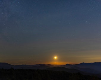 Appalachian Mountains Moonset with Stars : East Tennessee, Night Sky and Landscapes, Nature, Outdoors, Wall Picture, Prints, Wall Art, Moon