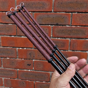 Set aus 4 Delrin-Canes mit braunem Griff