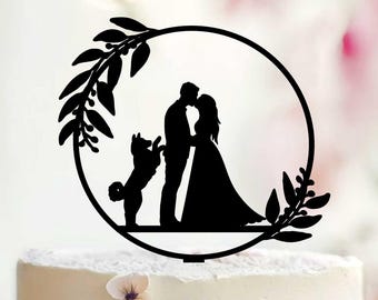 Adorno para tarta de boda personalizado con perro, silueta de pareja y corona floral. Decoración personalizada para tartas.