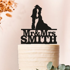 Topper per torta nuziale da cowboy, topper per torta country, topper per torta western, topper per torta nuziale country, topper per torta sposa e sposo, legno centrale 2010