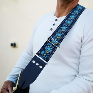 Guitar Strap, Guitar Strap in Vintage and Folk Style, Mythical Guitar Strap 60s, Thick leather ends, for acoustic, electric, bass guitar