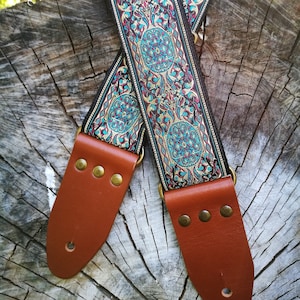 Guitar Strap << Guitar Strap in Vintage and Folk Style >> Mythical Guitar Strap 60s << For acoustic, electric, bass guitar