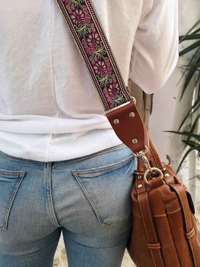 Classic Purse W/ Guitar Strap
