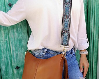 Women's Leather Crossbody Purse With Wide Guitar Strap - Vintage Square Top Handle Shoulder Bag, Small Handbag - View #10