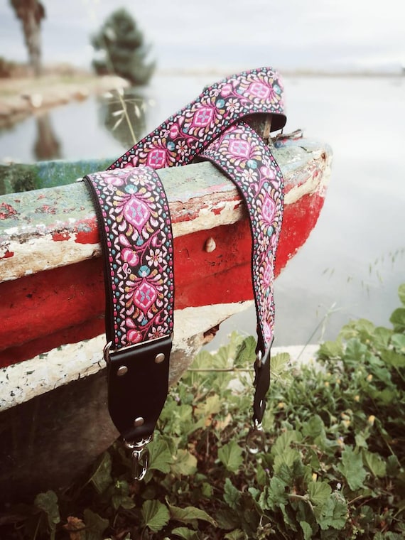 Guitar Strap for Bag With Sequin Details, Shoulder Bag Strap, Crossbody Purse  Strap, Custom Bag Strap Style Guitar Strap, Trendy Bag Add-ons 