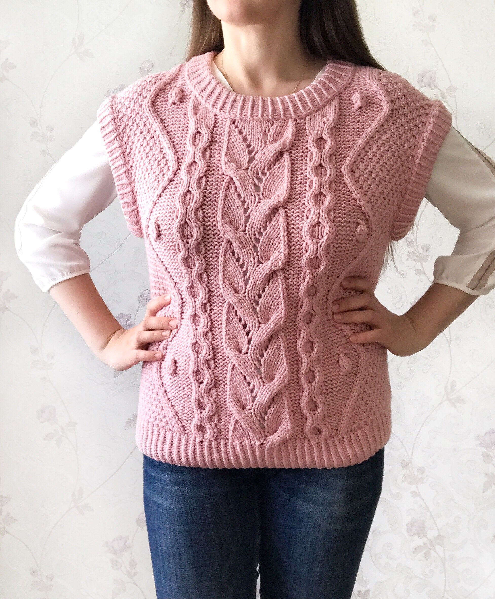 pink sweater vest womens
