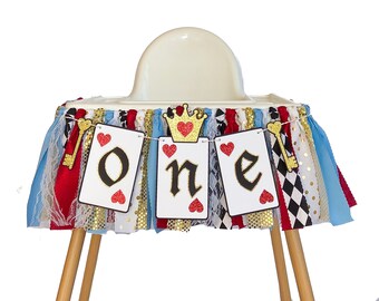 Alice in Onderland High Chair Banner, Queen of Hearts High Chair One Banner, Onderland Tea Party, Girl 1st Valentine Highchair Garland