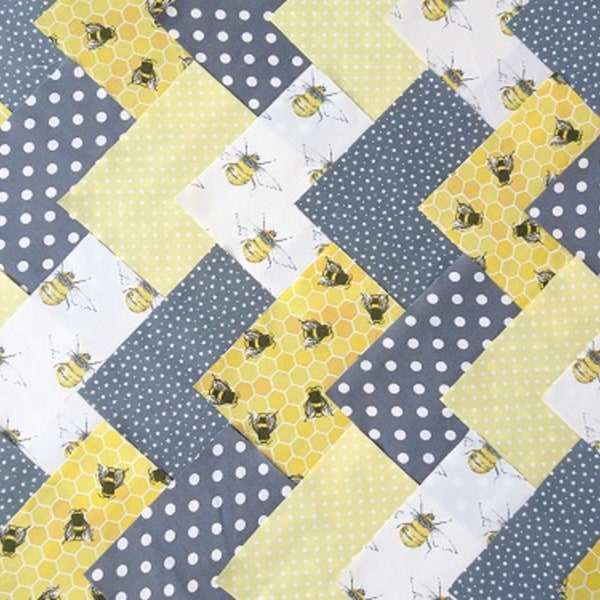 Confezione di ciondoli ape grigio/limone da 50 pezzi quadrati da 5 pollici, tessuto patchwork in cotone 100%.