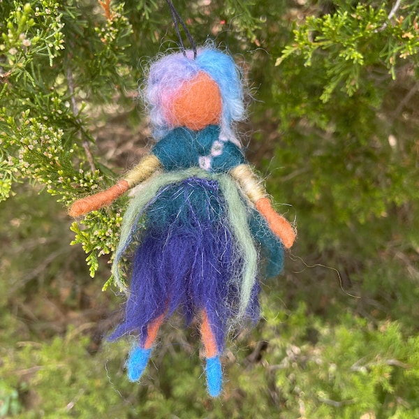 Needle Felted Fairy, Summer Felt Fairy Girl Figurine, Handmade Spring Fae Folk, Woodland Nature Girl, Waldorf Felt Lady, Springtime Decor