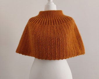 INSTANT DOWNLOAD The Minimalist Capelet - PDF pattern