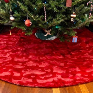 Christmas Tree Skirt. Several color and size options to choose from.