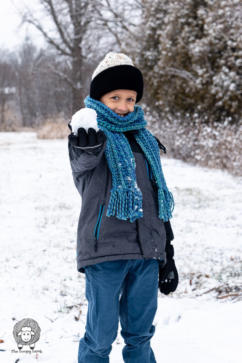 Easy Crochet Scarf Pattern for Kids PDF Pattern Instant Download: Beginner Crochet, Crochet Scarf for Kids, One Skein Crochet Scarf Patten image 3