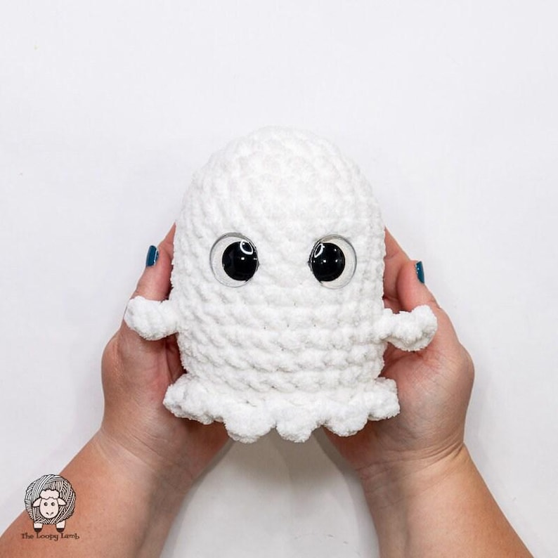 No Sew Crochet Ghost Pattern:PDF Instant Download - Crochet Ghost Wearing Hat, Easy Crochet Ghost, Amigurumi Ghost Pattern,Halloween Crochet