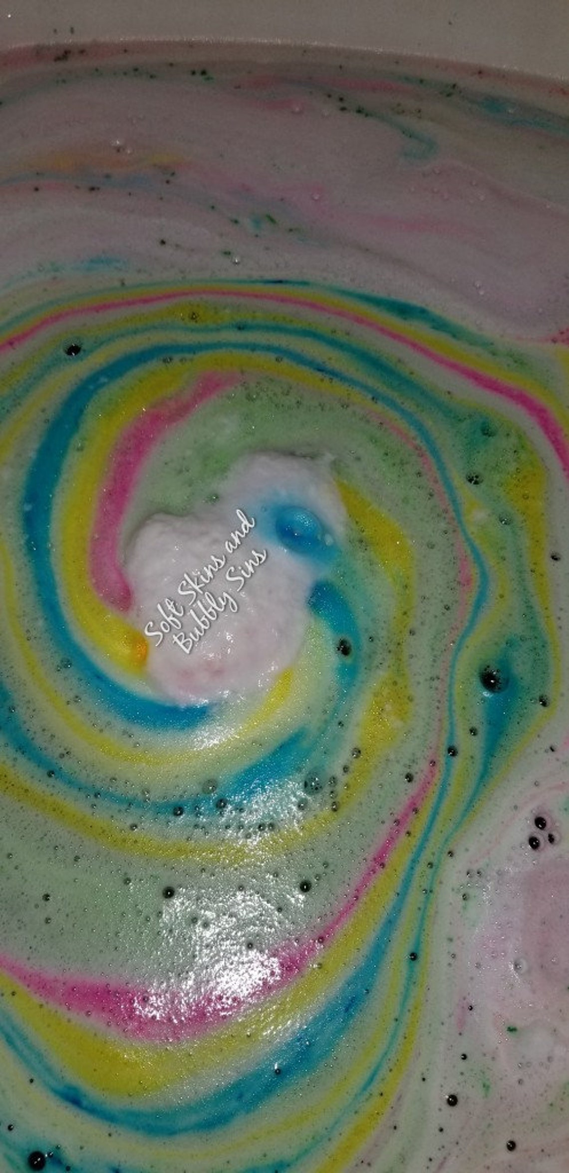 Queen Bath Bomb - Princess Bath Bomb - Kid Bath Bomb - Party Favor - Etsy