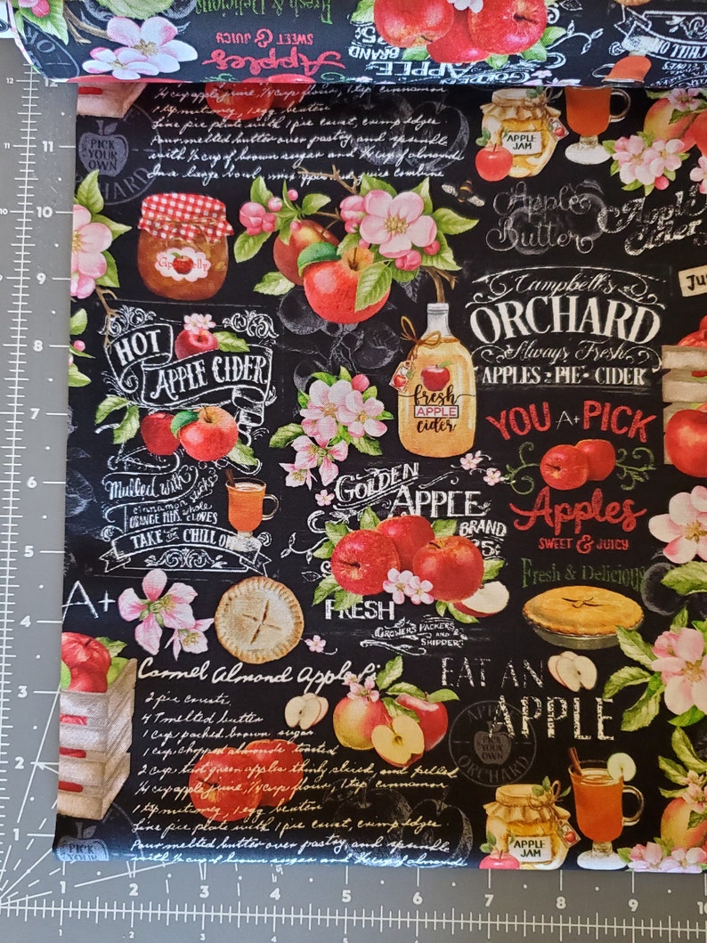 New orchard Valley Apple Farm Chart, Apples Fabric 100 Cotton. 1/4, 1/