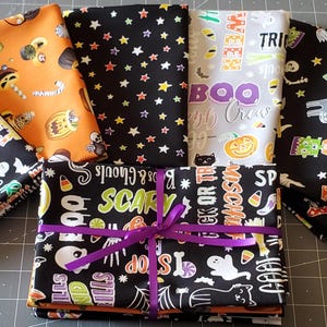 New! "Chills & Thrills" 6) Pc Glow in the Dark Halloween Themed Fat Quarter Fabric Bundle 100% Cotton•18 x 22 Each•Fast Ship!