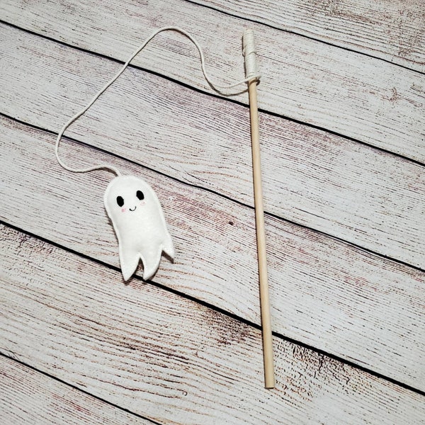 Teaser Wand Cat Toy Ghost, Kawaii Ghost Cat Toy, Interactive Cat Toy, Dangling Teaser Cat Toy, Rattling halloween cat toy, String cat toy