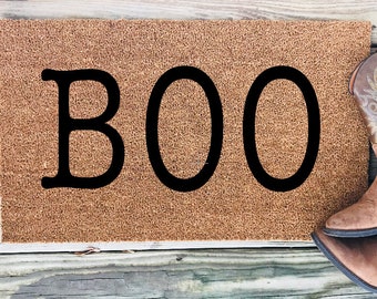 BOO welcome mat, autumn doormat, fall door mat, entryway decor, halloween doormat, pumpkin season, new home gift, pumpkin spice, outdoor