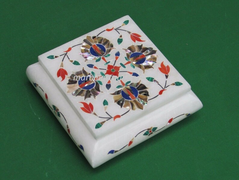 Marble Jewelry Box Inlay Art Semi Precious Stone Pietra Dura Handmade Home Decor For Gift.