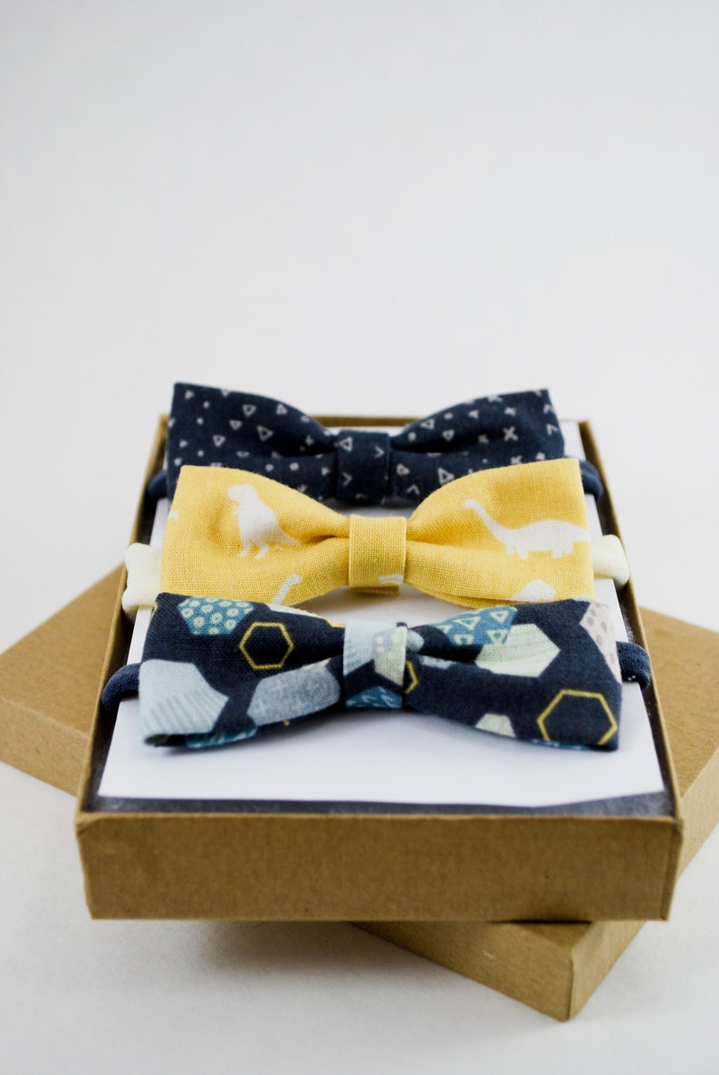 Dino Girl Dinosaur Baby Headbands for Girls Baby Girl Dinosaur Head Bows Baby Shower Gift Dinosaur Headbands Newborn Headbands Yellow