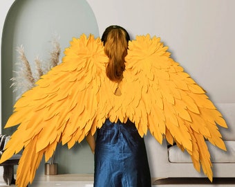 Set gele feeënvleugels en gouden kroon - cosplaykostuum voor volwassenen