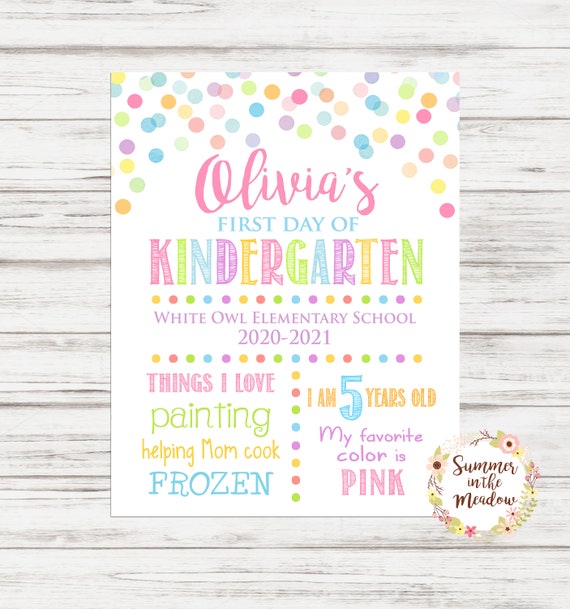 First Day of Kindergarten Chalkboard Sign, Photo Prop, First Day of School Board, Sign with favorites, Personalized, Girl Il_570xn