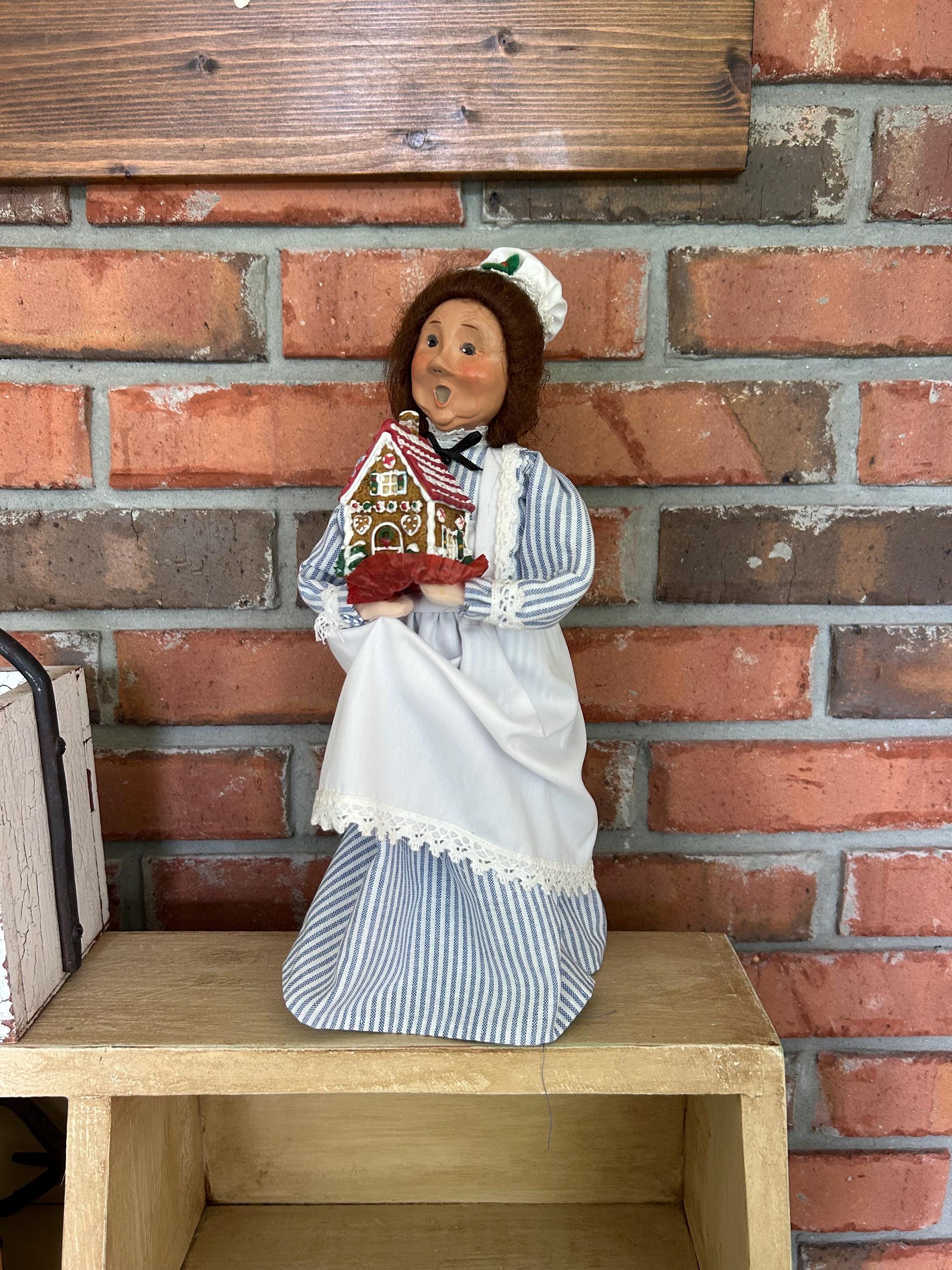 Byers Choice Gingerbread House - Etsy