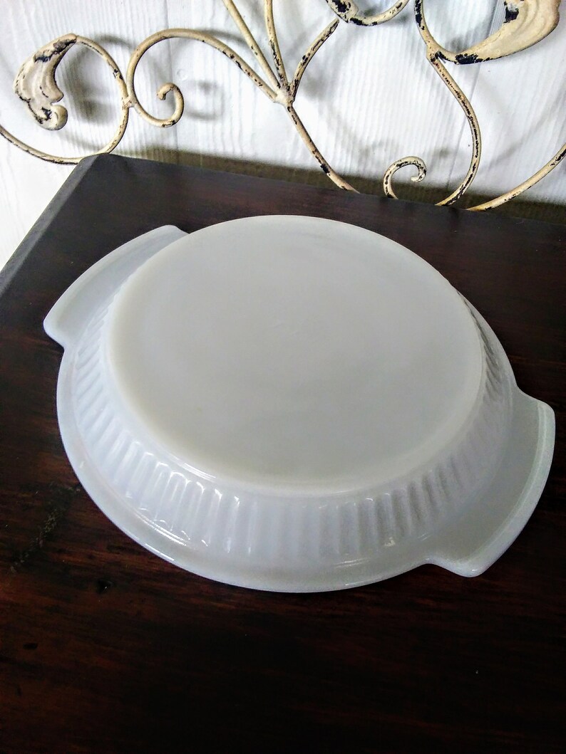 Fire King// Milk Glass// Pie Dish//vintage Pie Plate Etsy