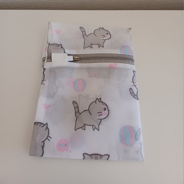 Filet sac de lavage avec fermeture éclair coloris aléatoire taille env. 30 x 40 cm ou 50 x 60 cm pour layettes et vêtements fragiles