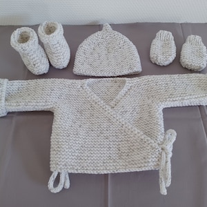 Ensemble bonnet, moufles et chaussons bébé naissance et son sac assorti -  écru, Bébé