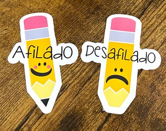 Spanish Sharp Dull Pencils Sticker Set - ELL Classroom Teacher - Afilado Desafilado Waterproof Cup Labels